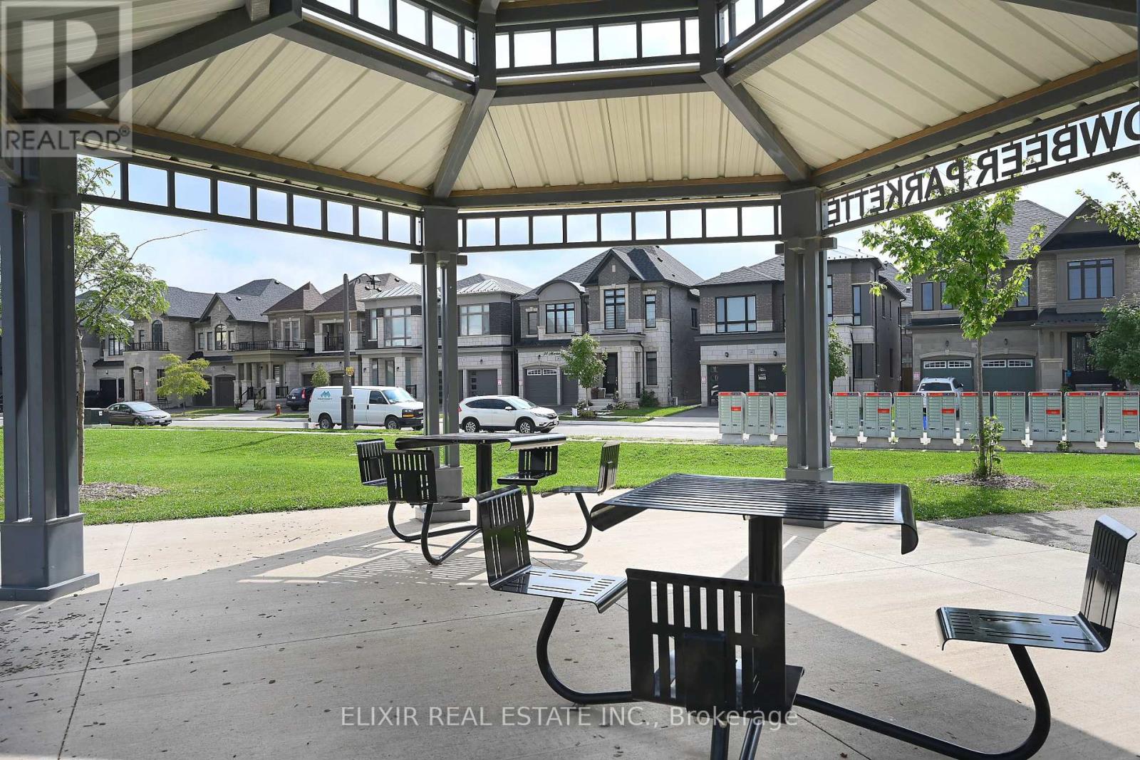 46 Mevira Gardens, Oakville, Ontario  L6H 0Z6 - Photo 36 - W12689906