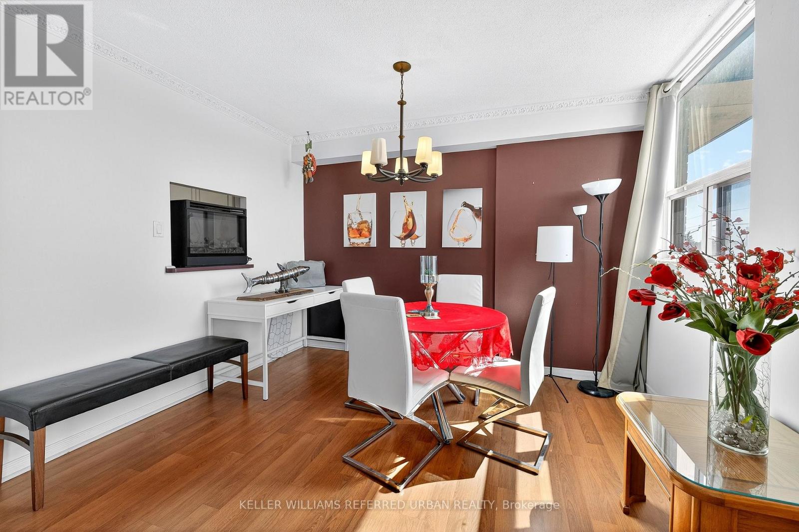 401 - 1881 Jane Street, Toronto, Ontario  M9N 3S7 - Photo 11 - W12689920