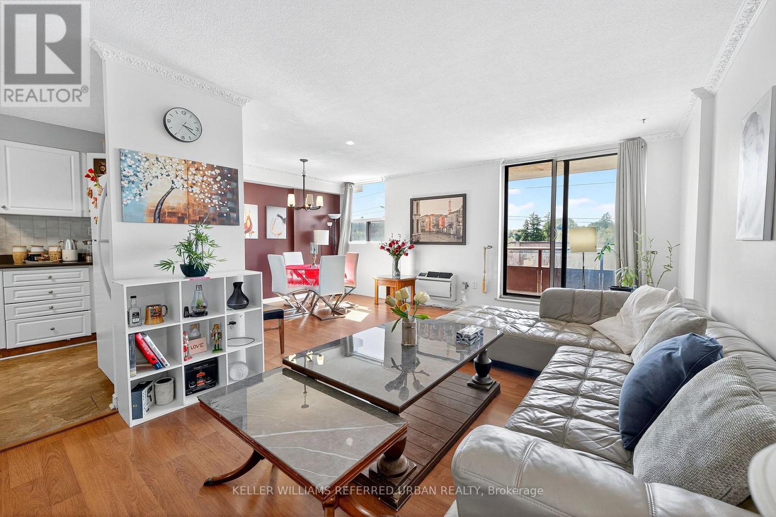 401 - 1881 Jane Street, Toronto, Ontario  M9N 3S7 - Photo 5 - W12689920