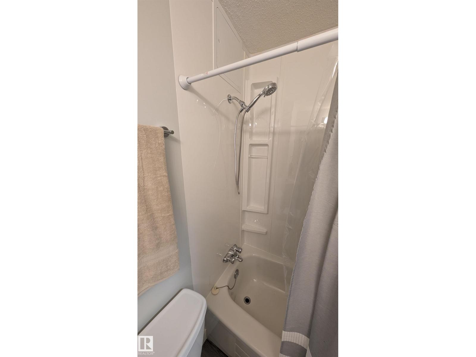 #714 10160 114 St Nw Nw, Edmonton, Alberta  T5K 2L2 - Photo 7 - E4469794