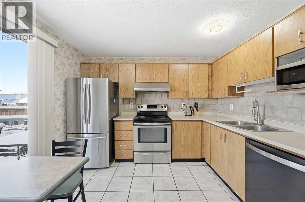 284 Falton Drive Ne, Calgary, Alberta  T3J 2X2 - Photo 14 - A2276950