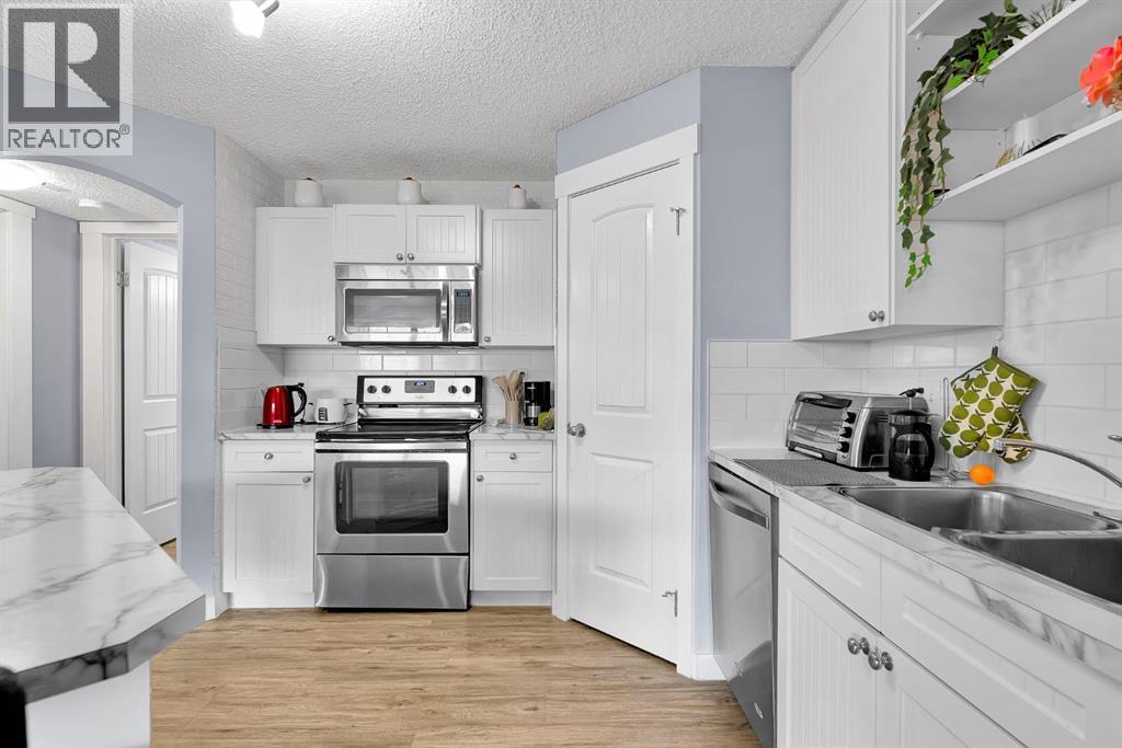 102, 31 Everridge Square Sw, Calgary, Alberta  T2Y 5J7 - Photo 15 - A2278255