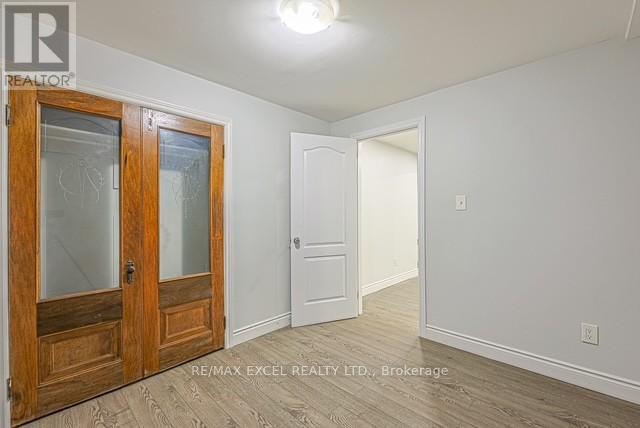 90 Flamborough Drive E, Toronto, Ontario  M6M 2R8 - Photo 24 - W12662014