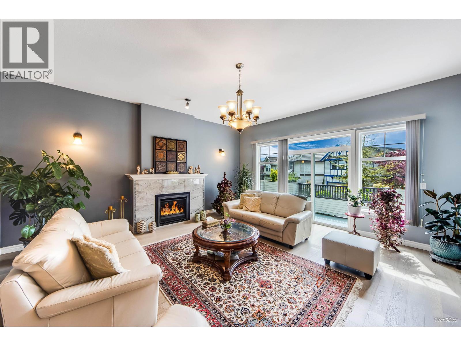 1701 Arbutus Place, Coquitlam, British Columbia  V3E 3K2 - Photo 5 - R3078818