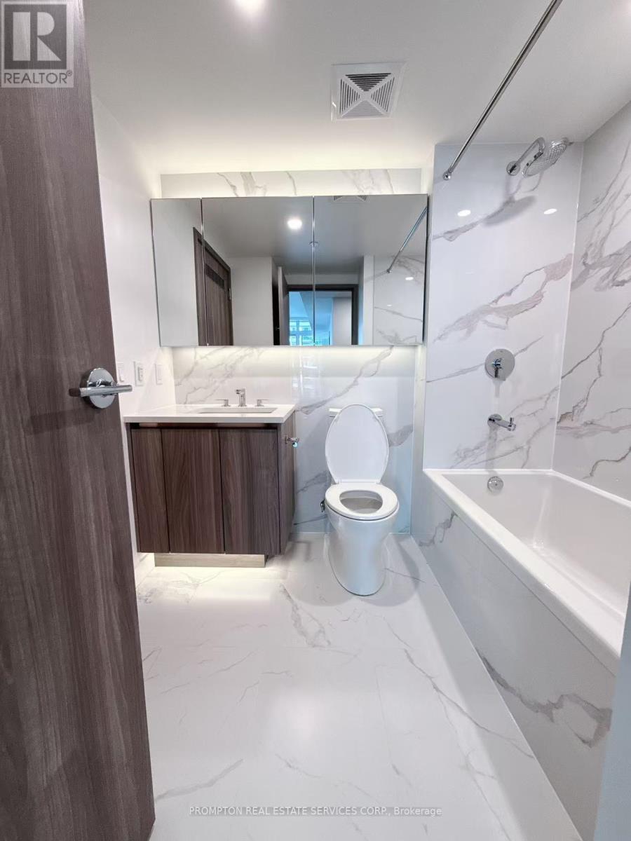 2605 - 1 Concord Cityplace Way, Toronto, Ontario  M5V 0X3 - Photo 17 - C12689960