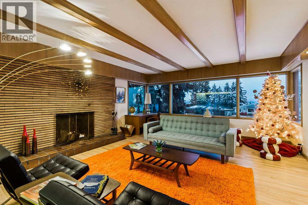 2307 Sunset Avenue Sw, Calgary, Alberta  T3C 2M9 - Photo 9 - A2277658