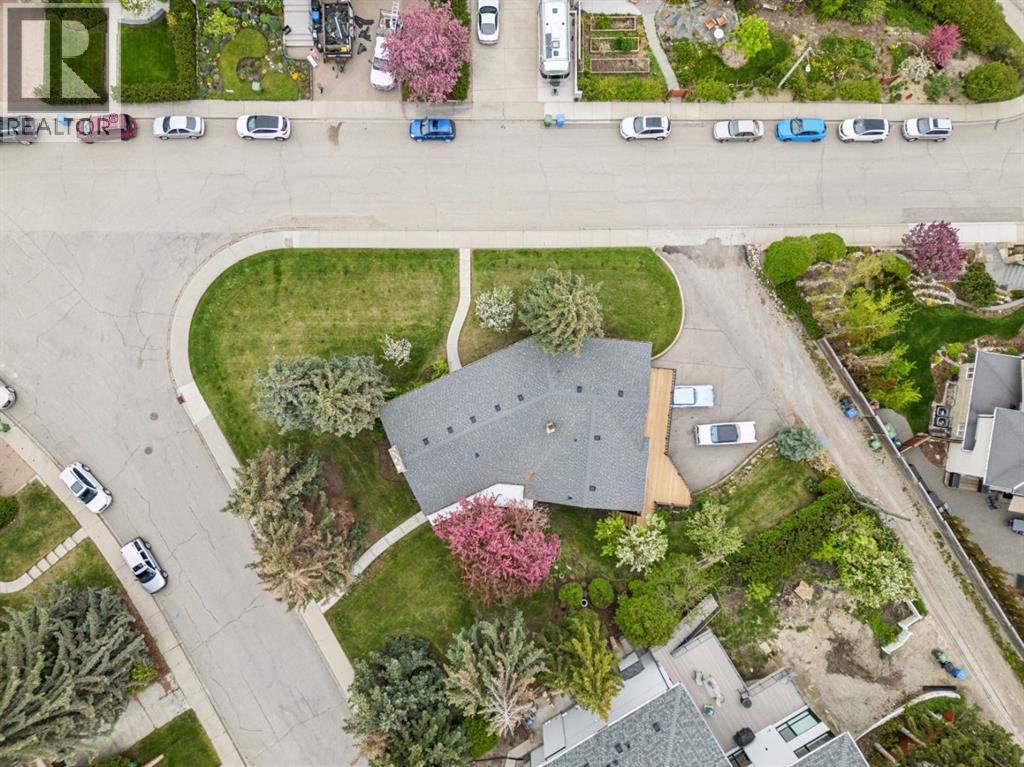 2307 Sunset Avenue Sw, Calgary, Alberta  T3C 2M9 - Photo 46 - A2277658