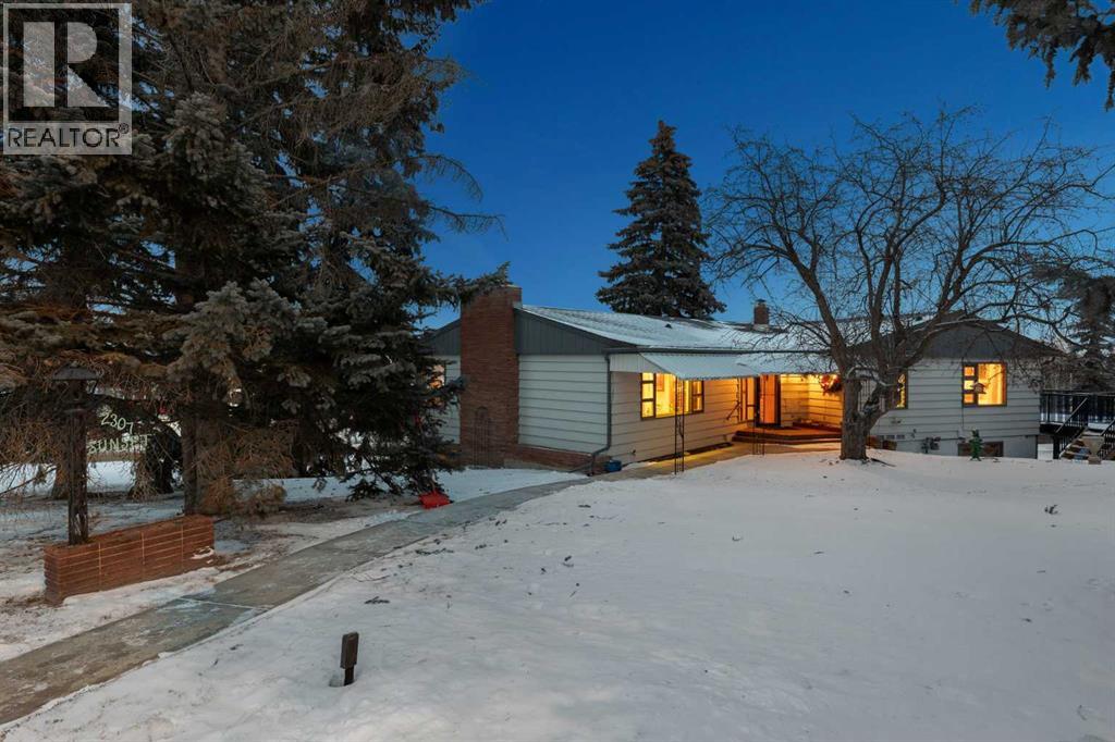 2307 Sunset Avenue Sw, Calgary, Alberta  T3C 2M9 - Photo 44 - A2277658
