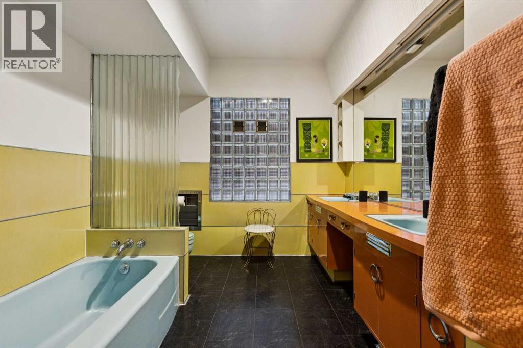 2307 Sunset Avenue Sw, Calgary, Alberta  T3C 2M9 - Photo 28 - A2277658