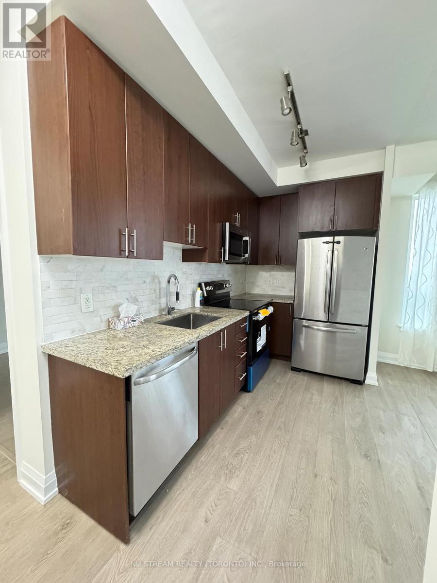 2525 - 7161 Yonge Street, Markham, Ontario  L3T 0C8 - Photo 6 - N12689954