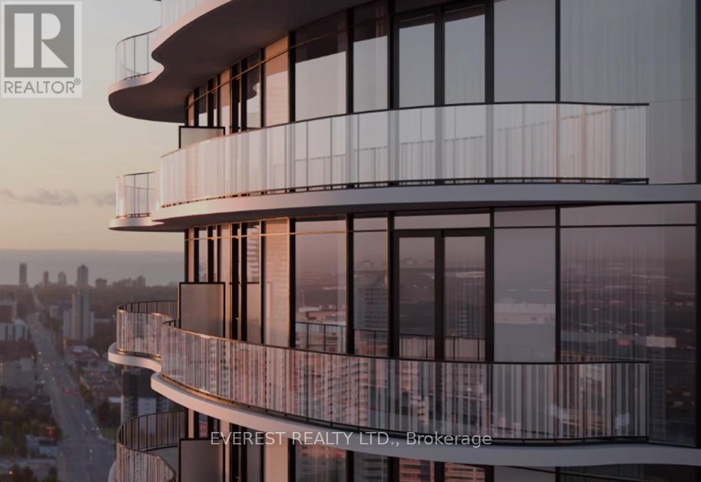 1103 - 1 Fairview Road E, Mississauga, Ontario  L5A 0B5 - Photo 5 - W12689964