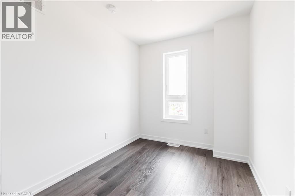 70 Kenesky Drive Unit# 7, Waterdown, Ontario  L8B 2A9 - Photo 31 - 40798070