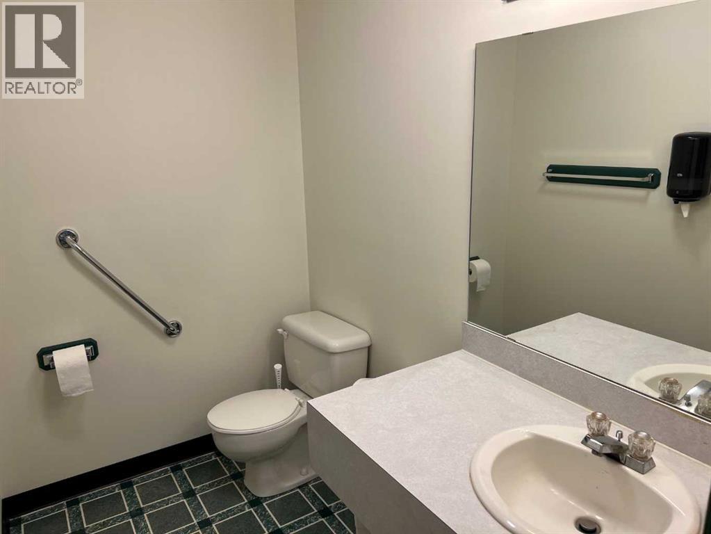 Part Of Bay A, 4707 51 Avenue, Camrose, Alberta  T4V 0V3 - Photo 14 - A2278301