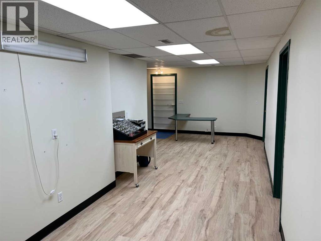 Part Of Bay A, 4707 51 Avenue, Camrose, Alberta  T4V 0V3 - Photo 9 - A2278301