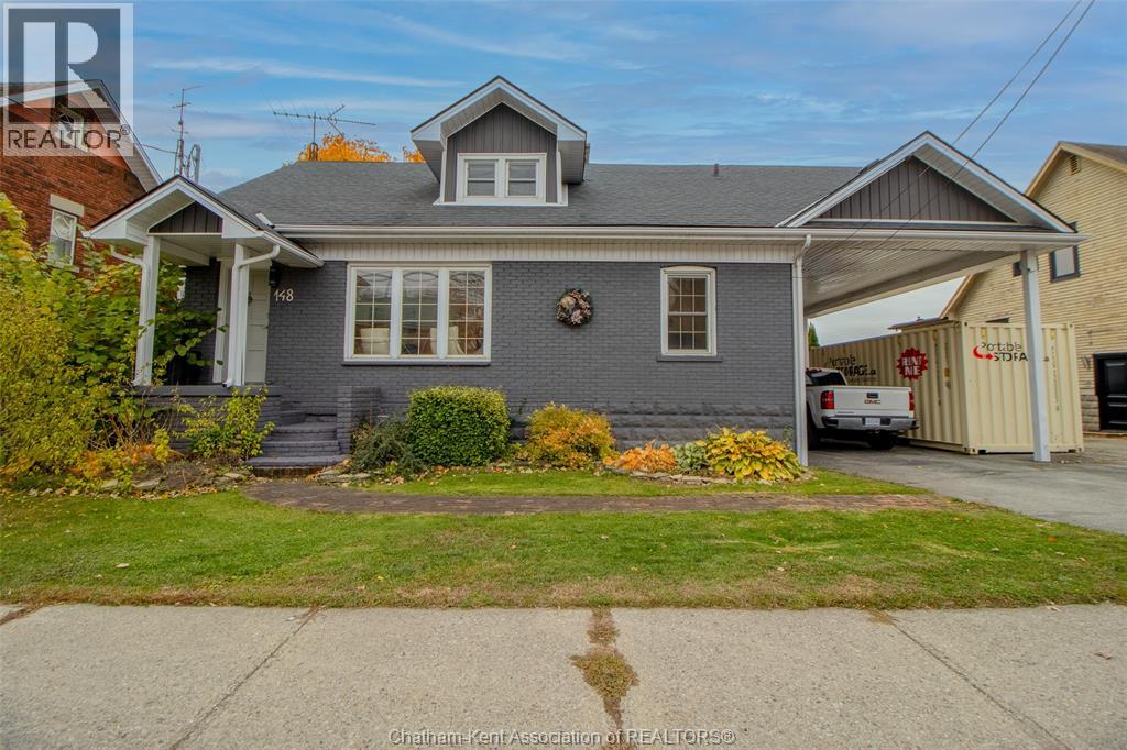 MLS# 25028282: 148 Margaret AVENUE, Wallaceburg, Canada