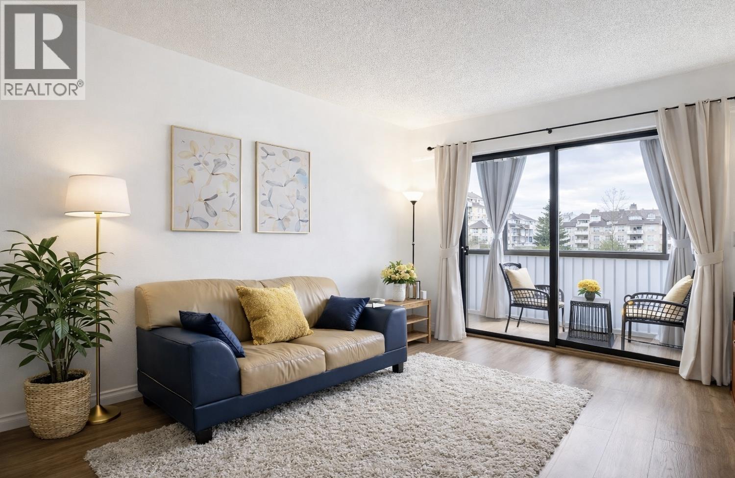 203 2425 SHAUGHNESSY STREET, Port Coquitlam, British Columbia