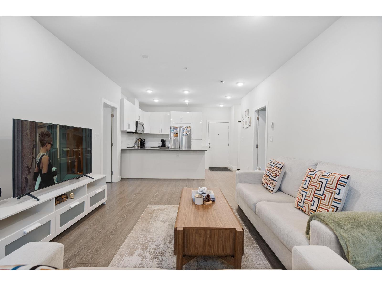 113 15351 101 Avenue, Surrey, British Columbia  V3R 0G2 - Photo 10 - R3077795