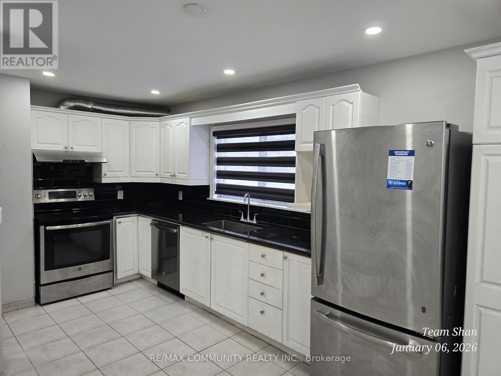 83 Exeter Road, Ajax, Ontario  L1S 2K4 - Photo 5 - E12689978