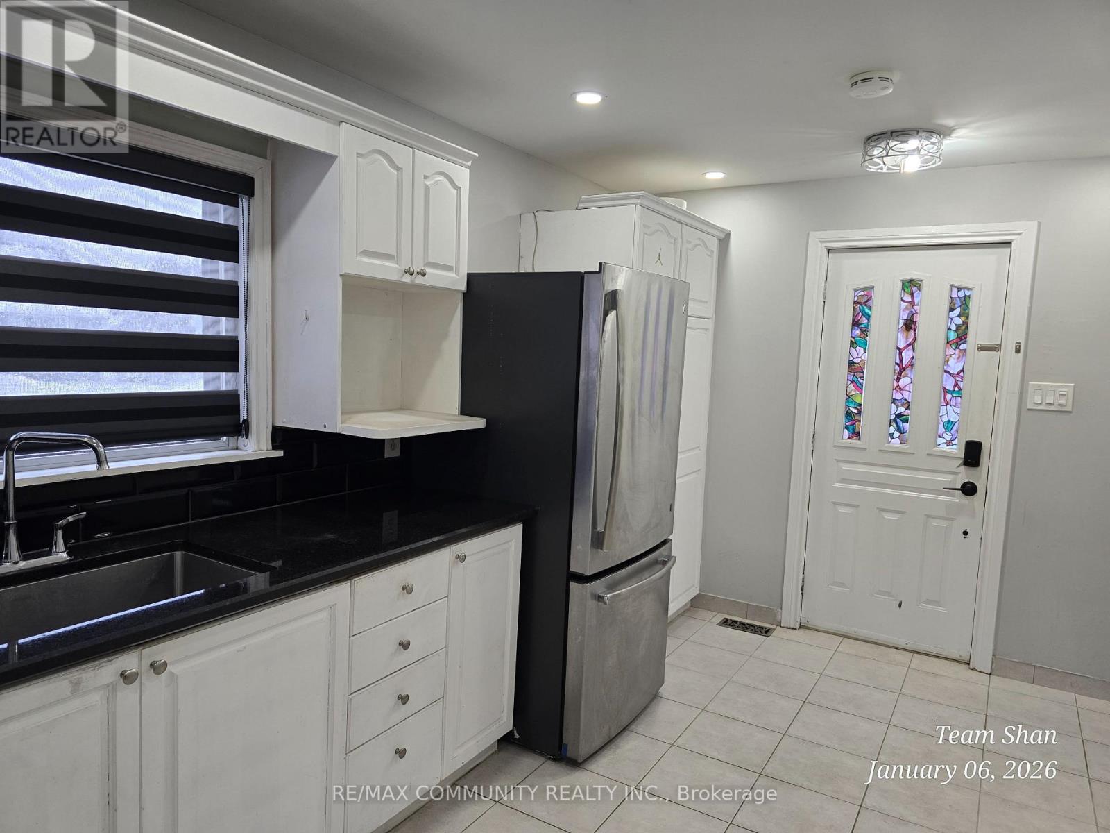 83 Exeter Road, Ajax, Ontario  L1S 2K4 - Photo 6 - E12689978