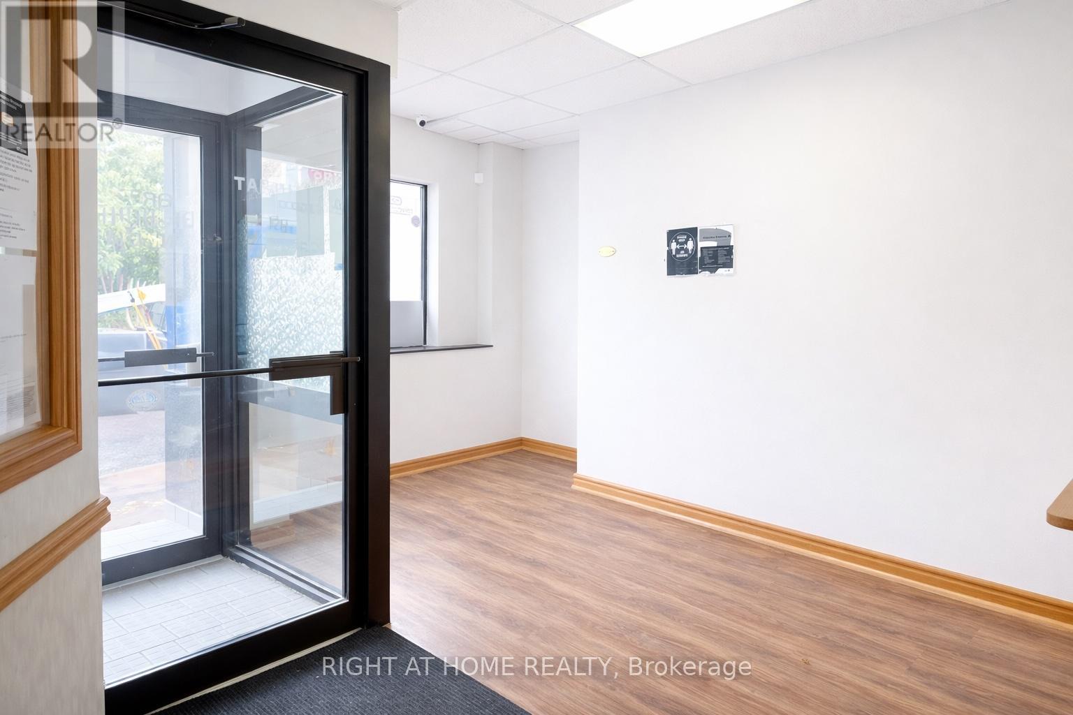 A - 640 Concession Street E, Hamilton, Ontario  L8V 1B5 - Photo 4 - X12689976