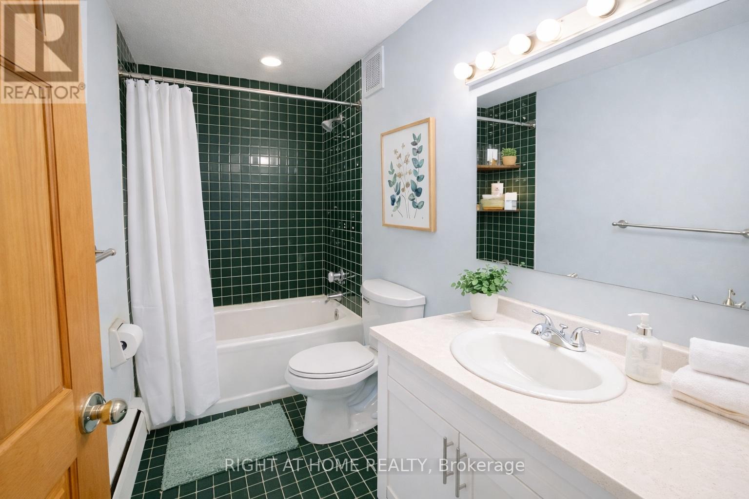 A - 640 Concession Street E, Hamilton, Ontario  L8V 1B5 - Photo 9 - X12689976