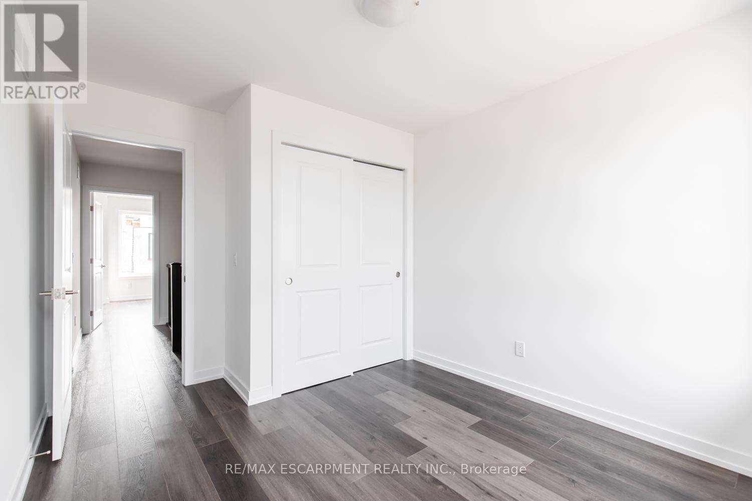 7 - 70 Kenesky Drive, Hamilton, Ontario  L8B 2A9 - Photo 27 - X12689990