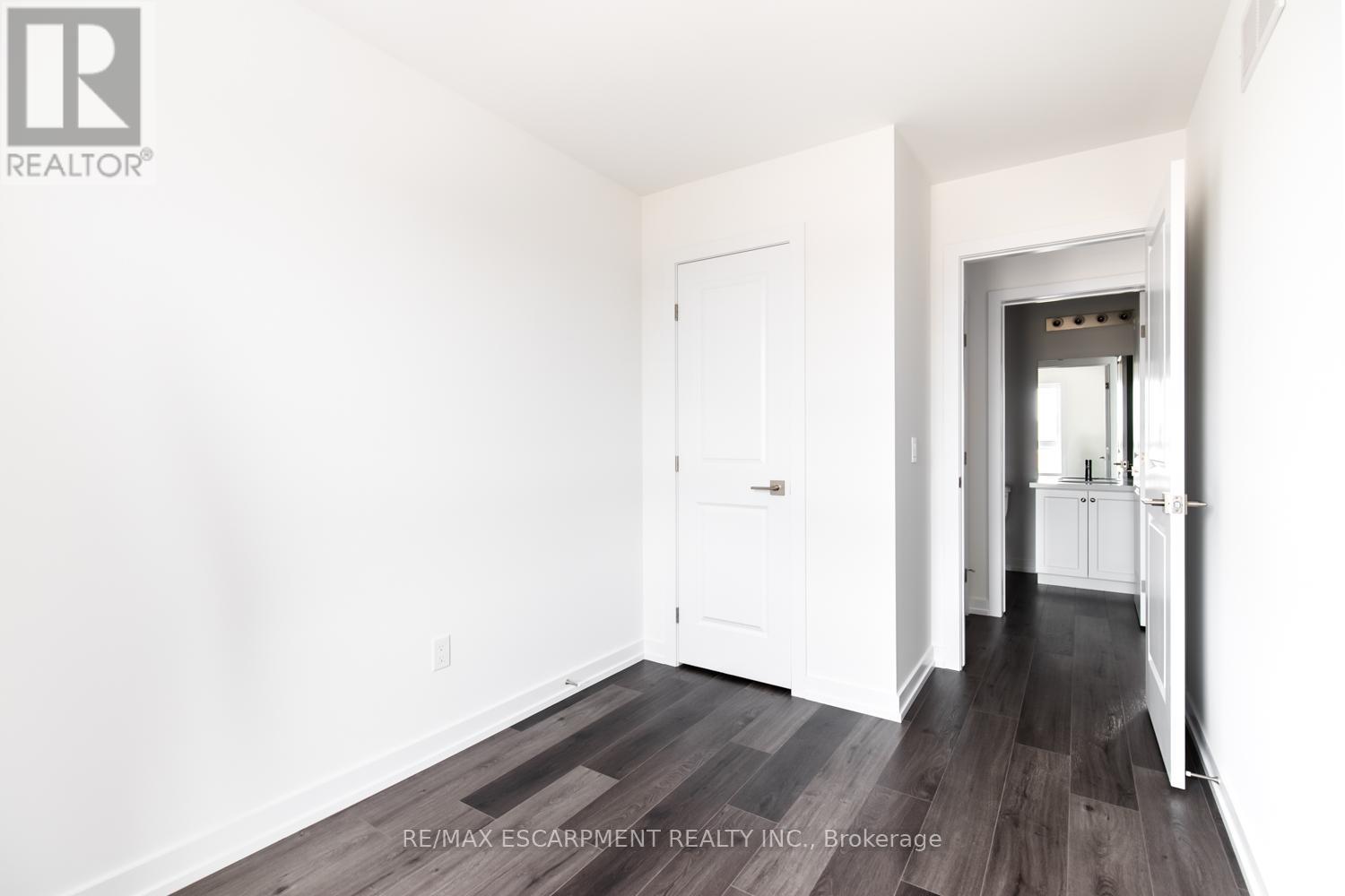 7 - 70 Kenesky Drive, Hamilton, Ontario  L8B 2A9 - Photo 30 - X12689990