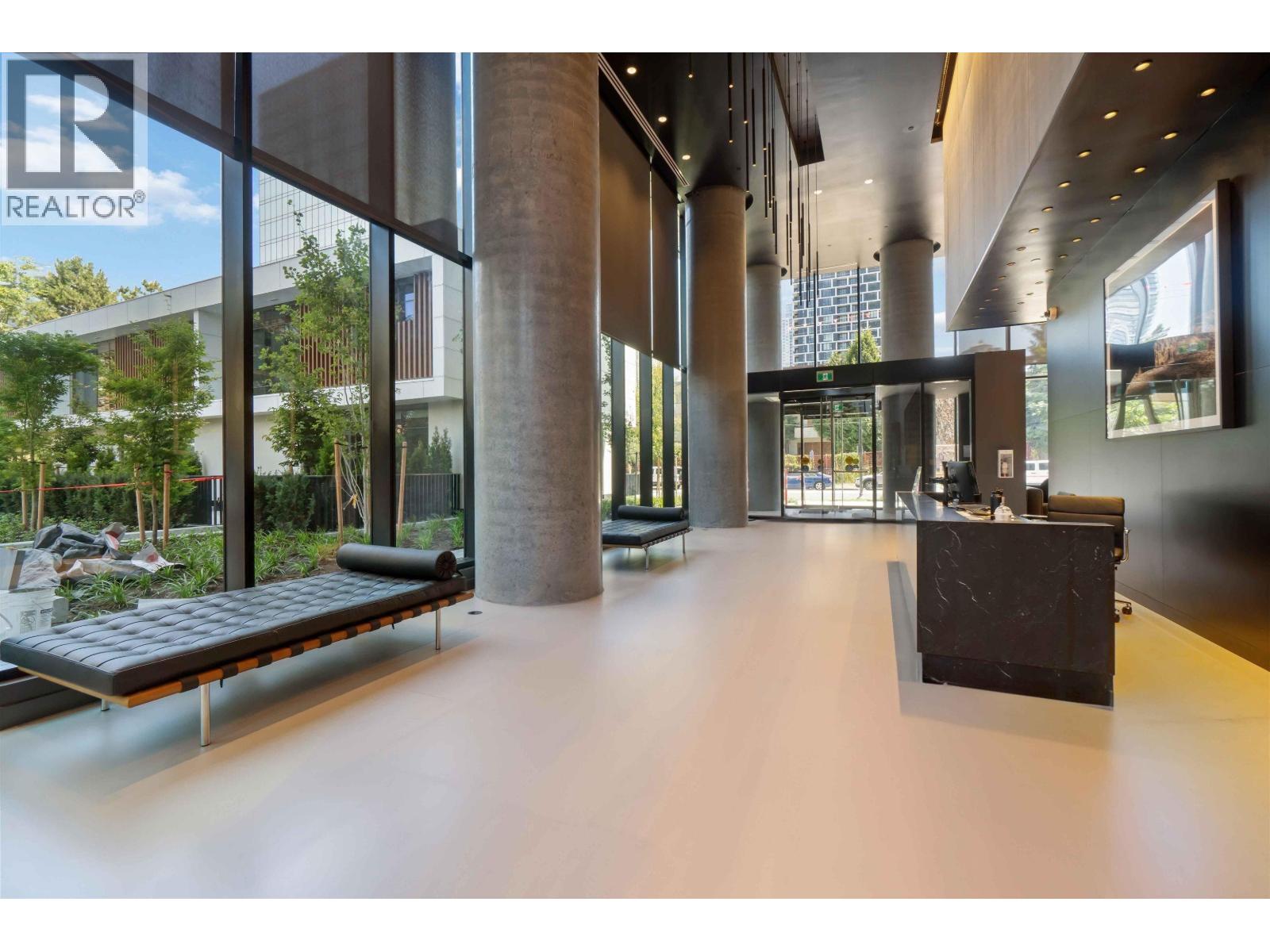 3807 5987 Wilson Ave, Burnaby, British Columbia V5H 0L7 - Photo 2 - R3078515