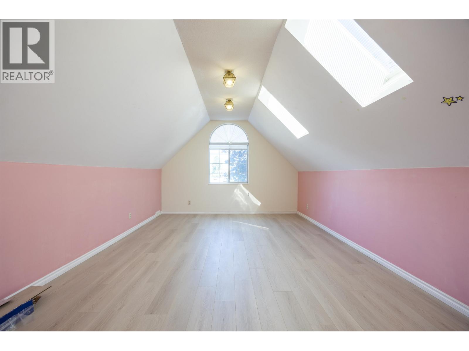 9506 Thomas Drive, Richmond, British Columbia  V7E 5Y3 - Photo 29 - R3078792