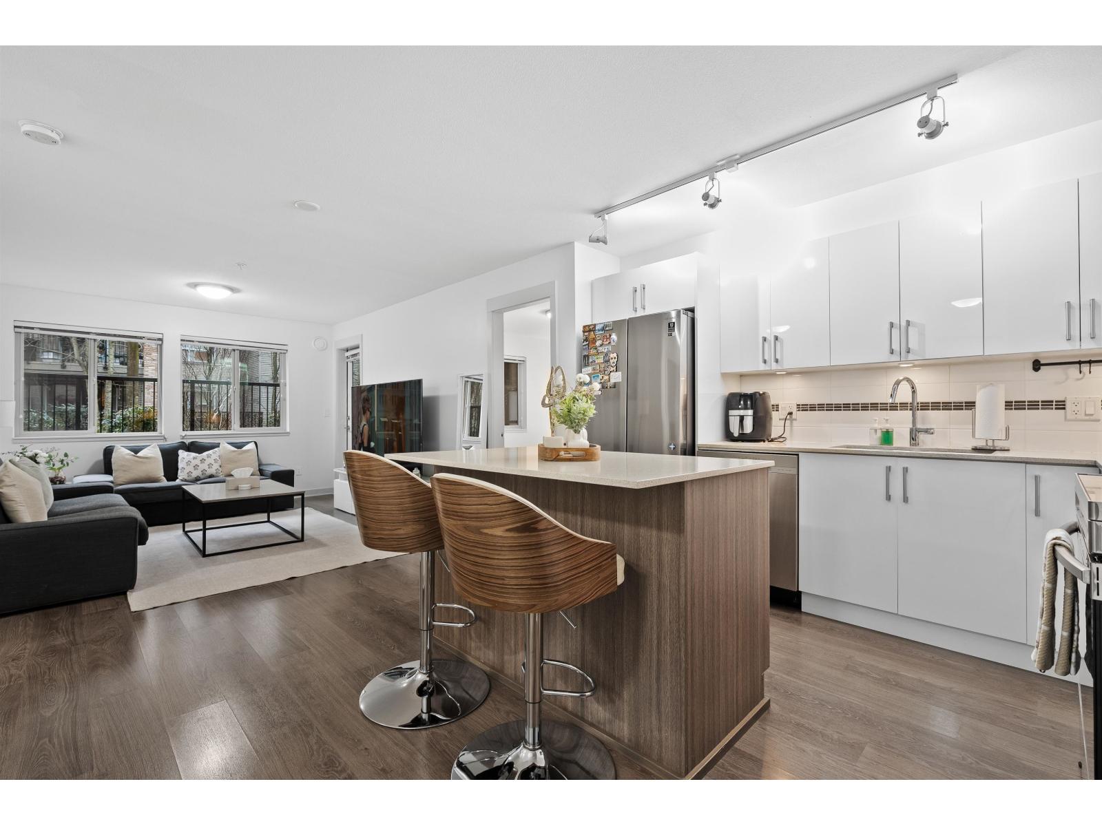 215 8733 160 Street, Surrey, British Columbia  V4N 6P9 - Photo 7 - R3075535