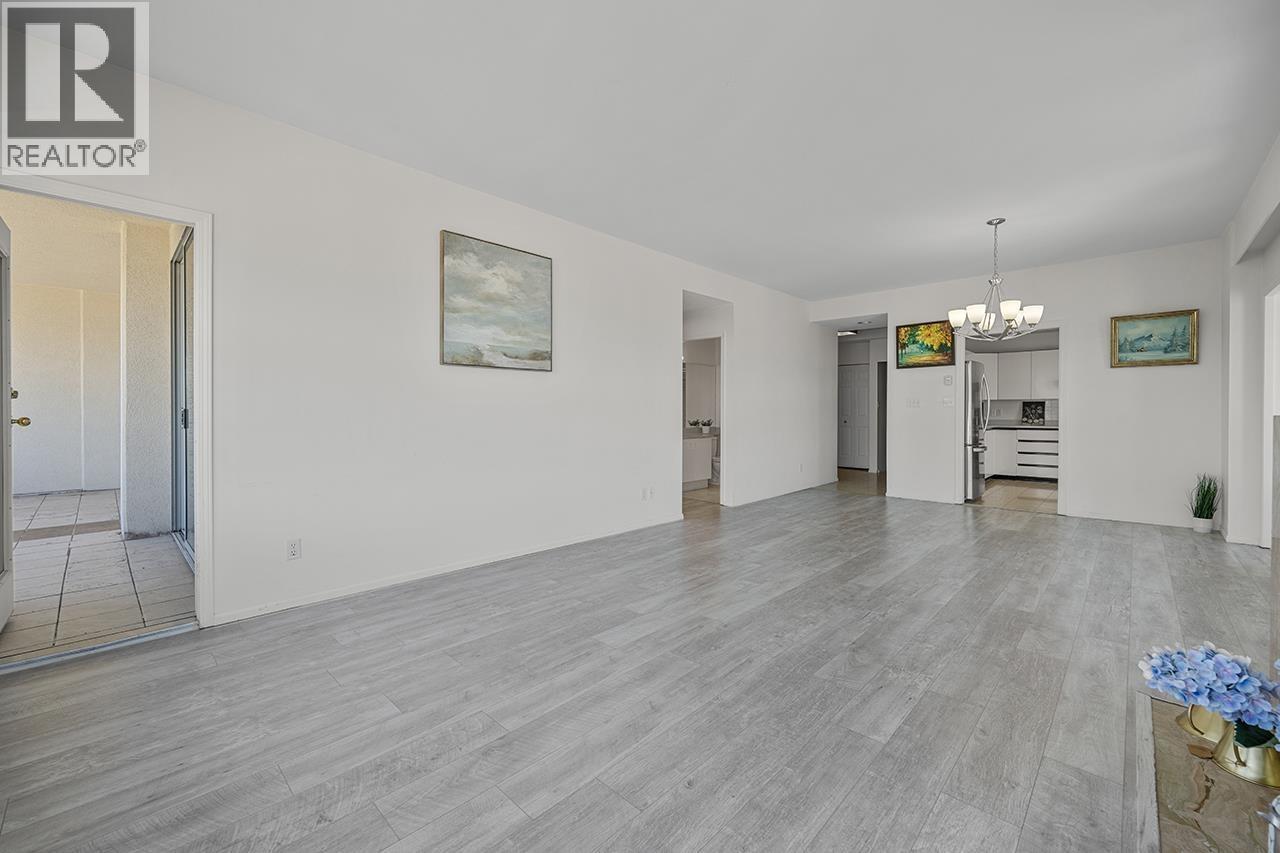 2201 6521 Bonsor Avenue, Burnaby, British Columbia  V5H 4N3 - Photo 10 - R3075818