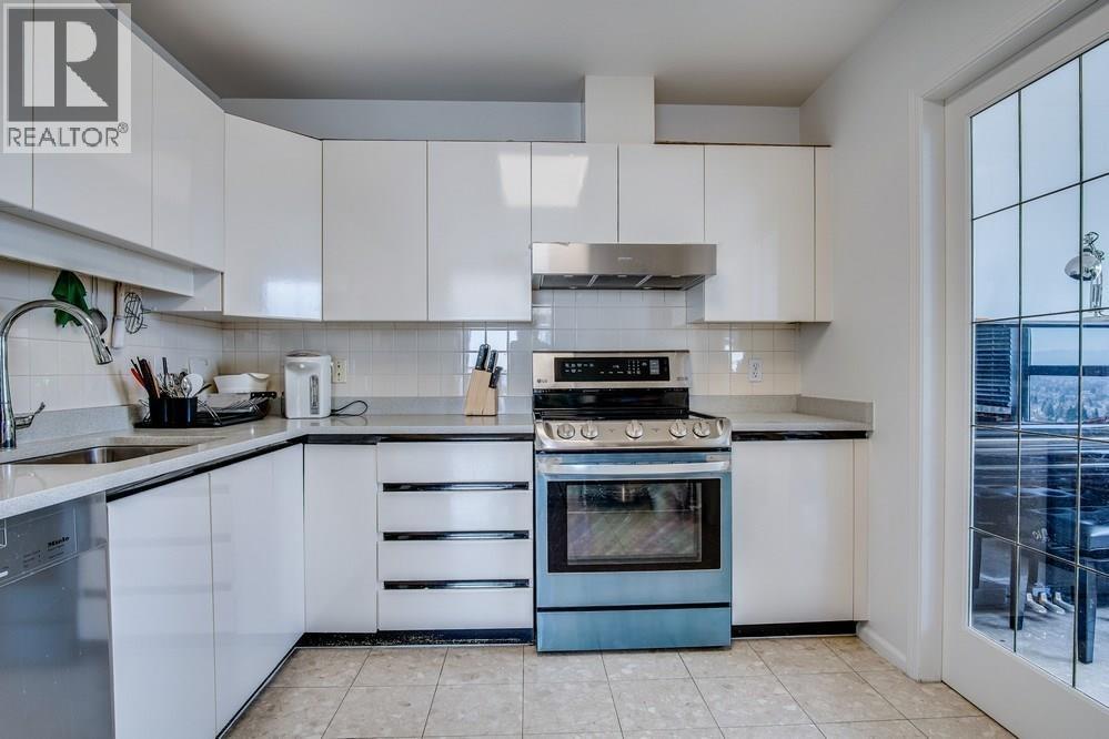 2201 6521 Bonsor Avenue, Burnaby, British Columbia  V5H 4N3 - Photo 4 - R3075818