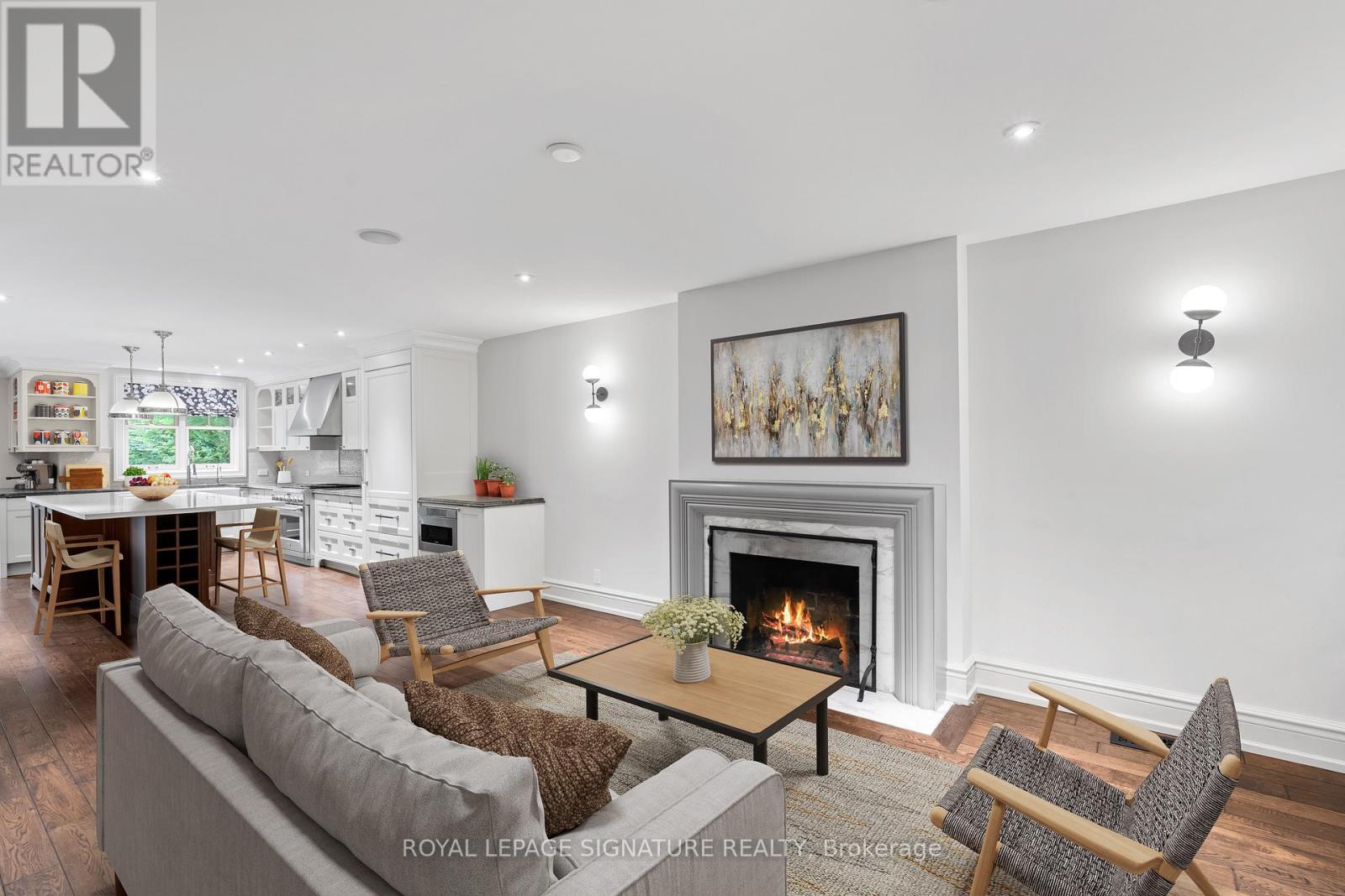 26 Buckingham Avenue, Toronto, Ontario  M4N 1R2 - Photo 2 - C12690008