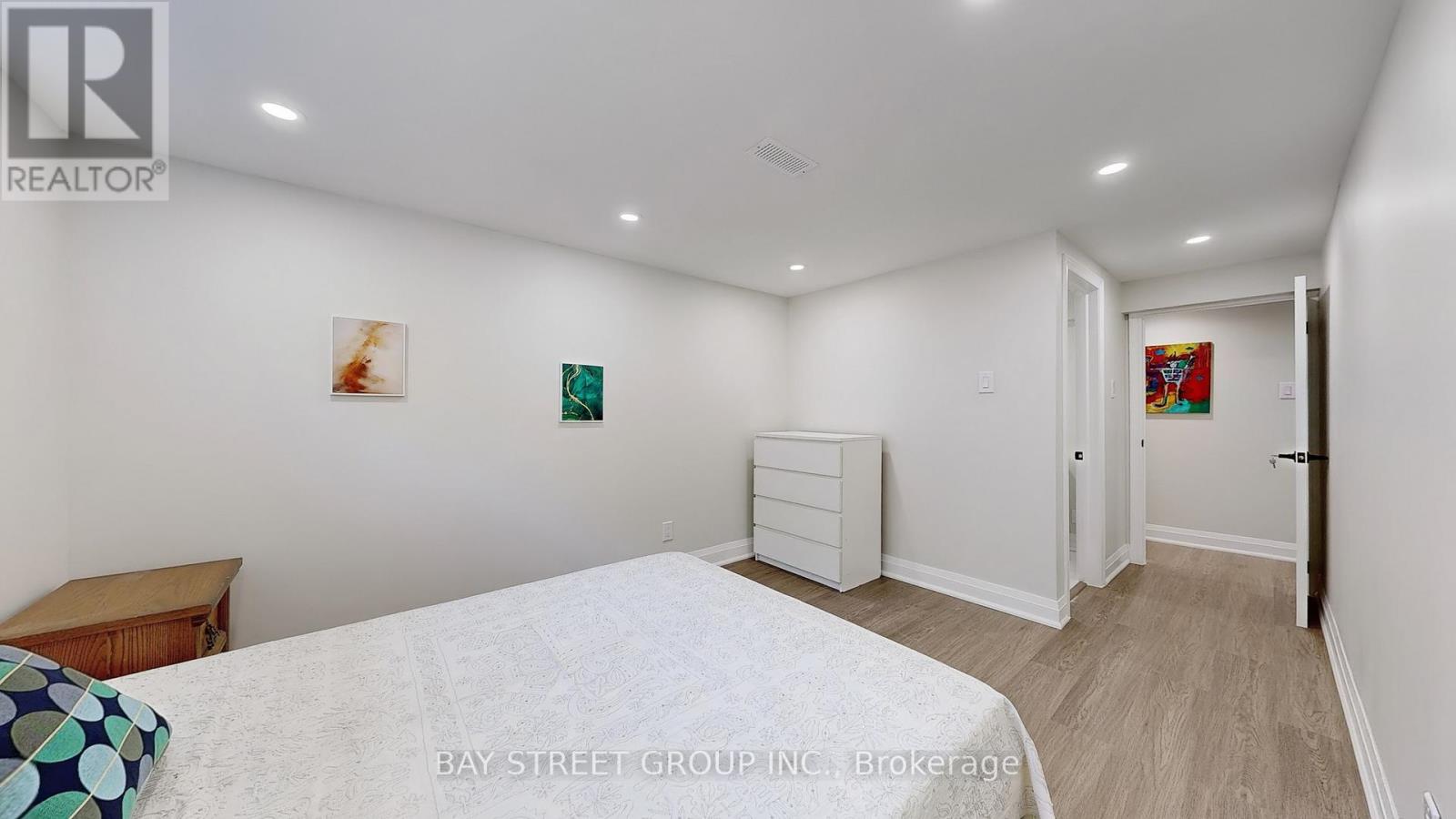 B1 - 114 Citation Drive, Toronto, Ontario  M2K 1T4 - Photo 9 - C12690028