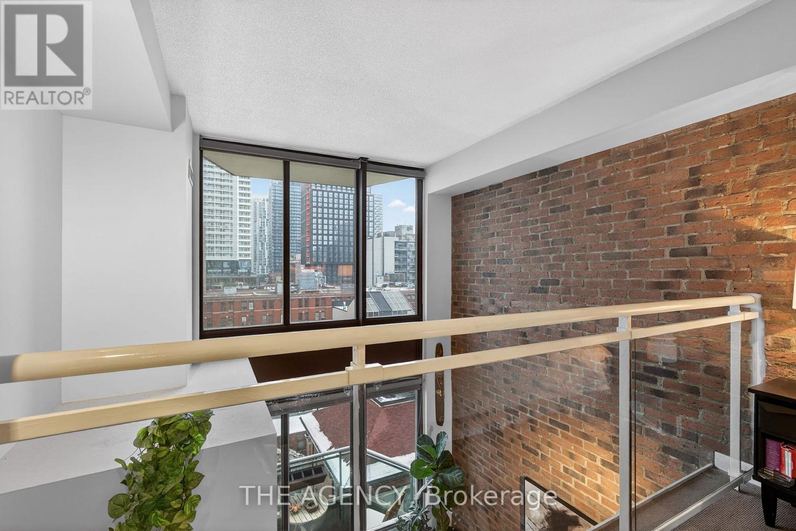 904 - 77 Lombard Street, Toronto, Ontario  M5C 3E1 - Photo 11 - C12690046