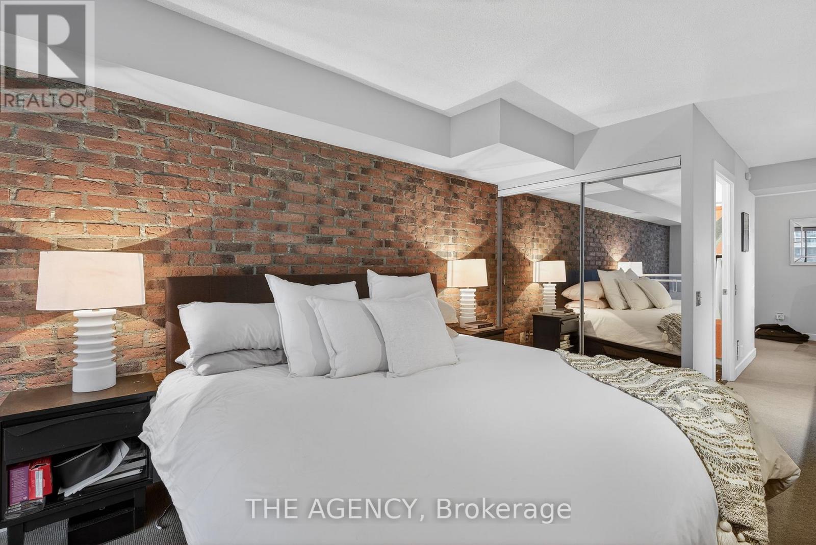 904 - 77 Lombard Street, Toronto, Ontario  M5C 3E1 - Photo 12 - C12690046