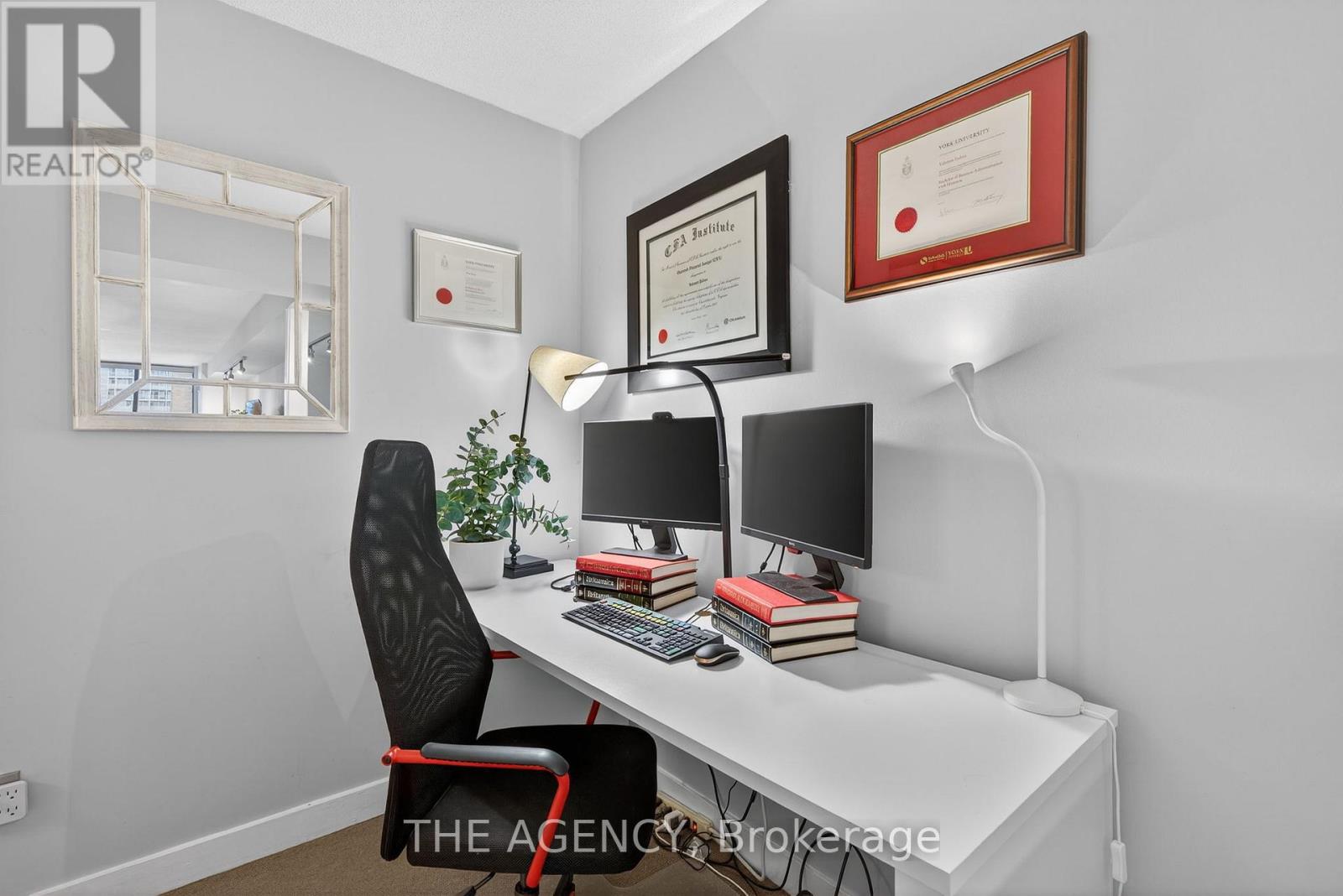 904 - 77 Lombard Street, Toronto, Ontario  M5C 3E1 - Photo 18 - C12690046