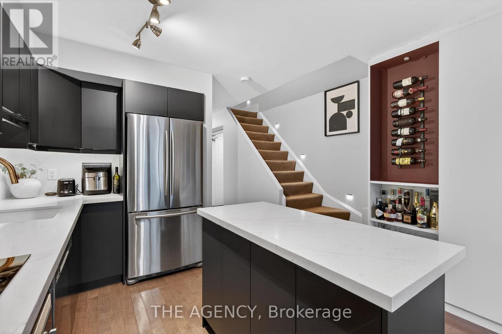 904 - 77 Lombard Street, Toronto, Ontario  M5C 3E1 - Photo 23 - C12690046