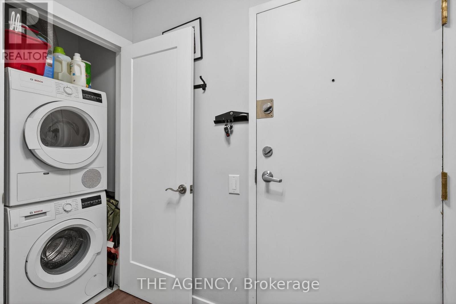 904 - 77 Lombard Street, Toronto, Ontario  M5C 3E1 - Photo 26 - C12690046