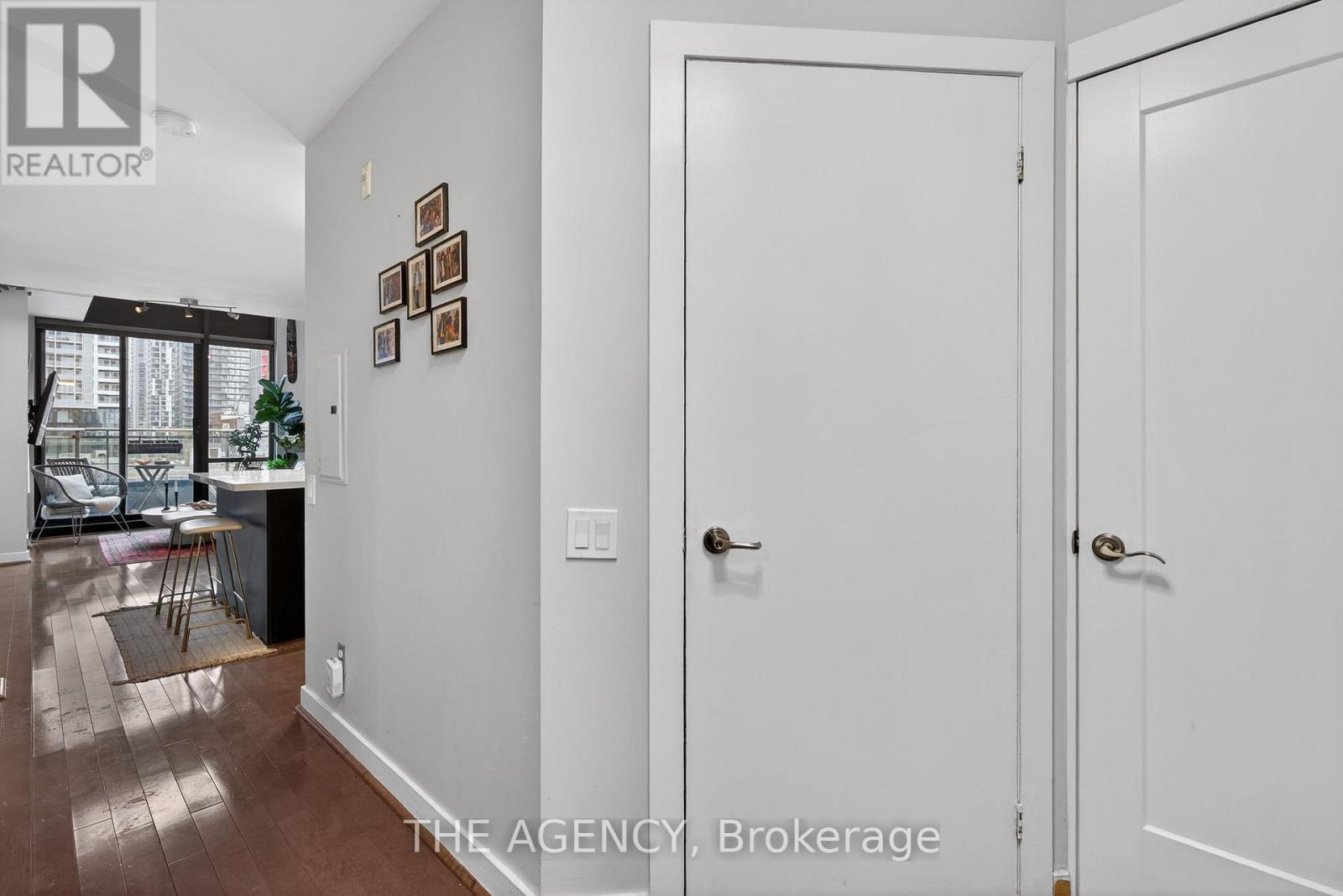 904 - 77 Lombard Street, Toronto, Ontario  M5C 3E1 - Photo 27 - C12690046