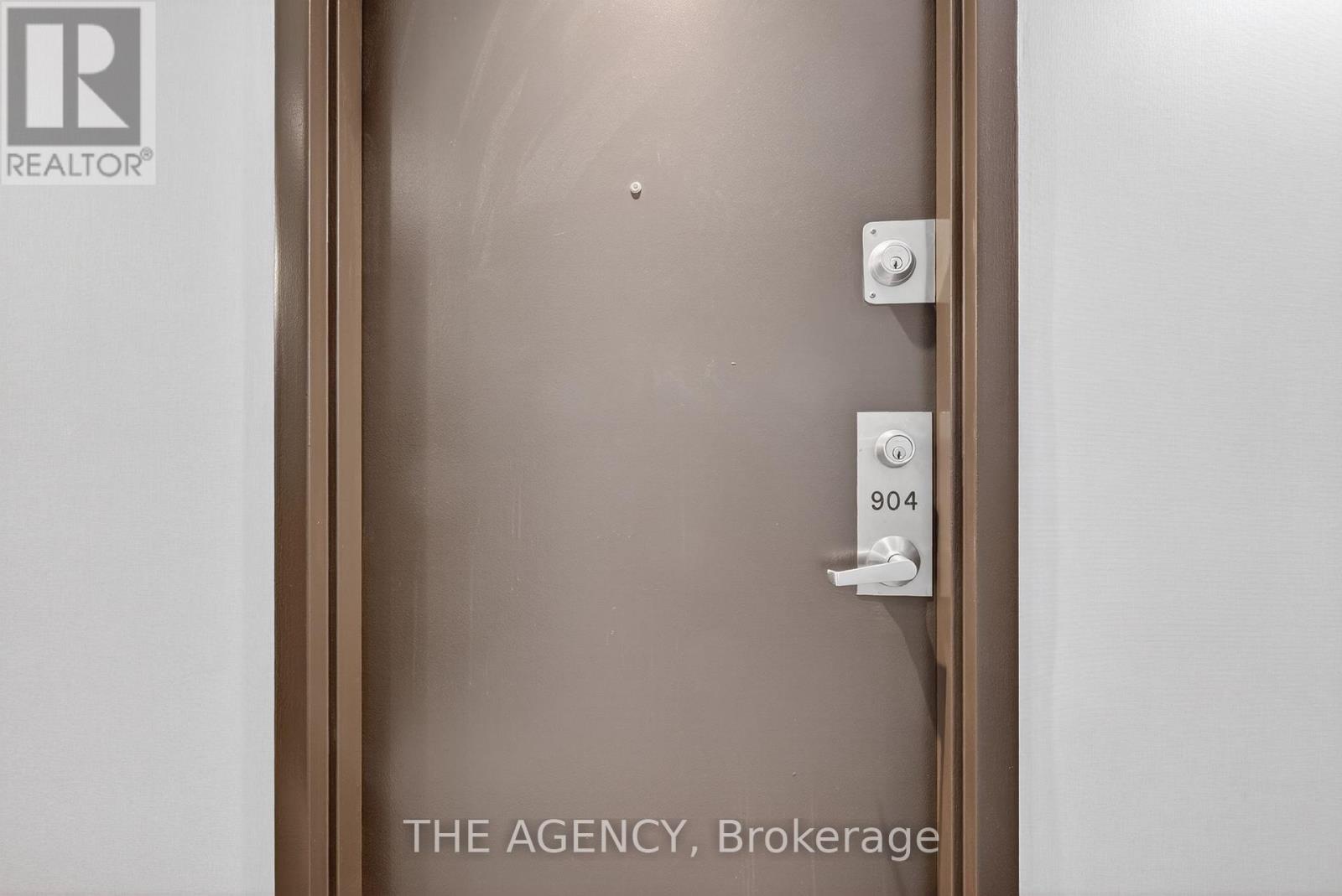 904 - 77 Lombard Street, Toronto, Ontario  M5C 3E1 - Photo 29 - C12690046