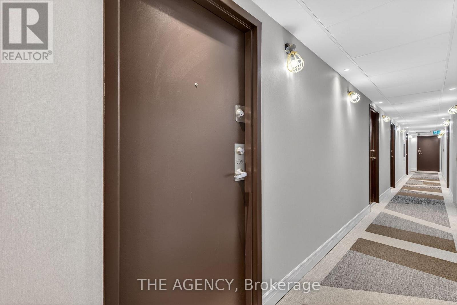 904 - 77 Lombard Street, Toronto, Ontario  M5C 3E1 - Photo 30 - C12690046