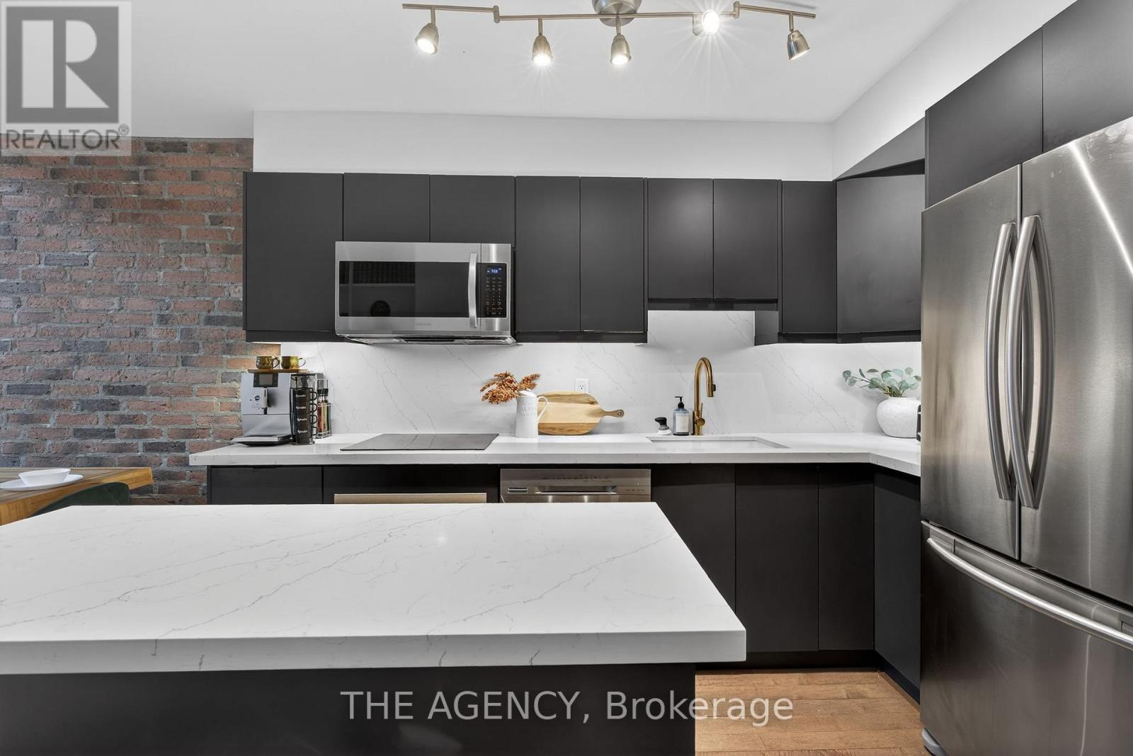 904 - 77 Lombard Street, Toronto, Ontario  M5C 3E1 - Photo 7 - C12690046