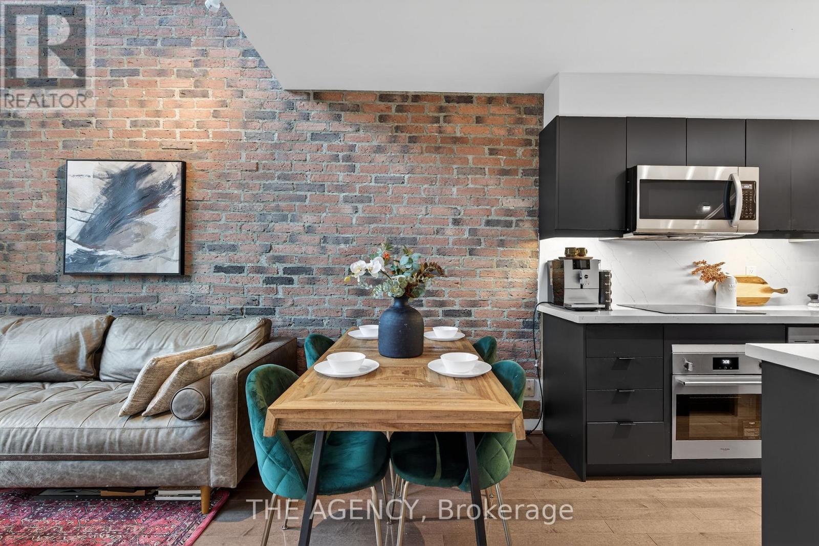 904 - 77 Lombard Street, Toronto, Ontario  M5C 3E1 - Photo 9 - C12690046