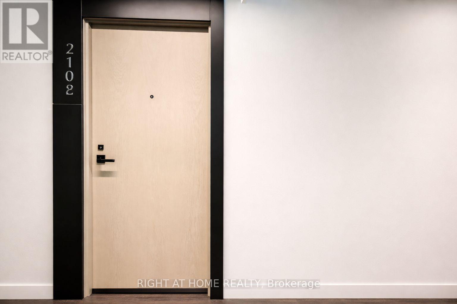 2108 - 2a Church Street, Toronto, Ontario  M5E 0E1 - Photo 7 - C12690048