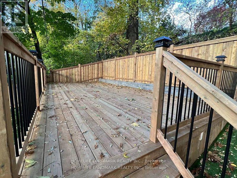 840 Davenport Road, Toronto, Ontario  M6G 2B6 - Photo 11 - C12690052