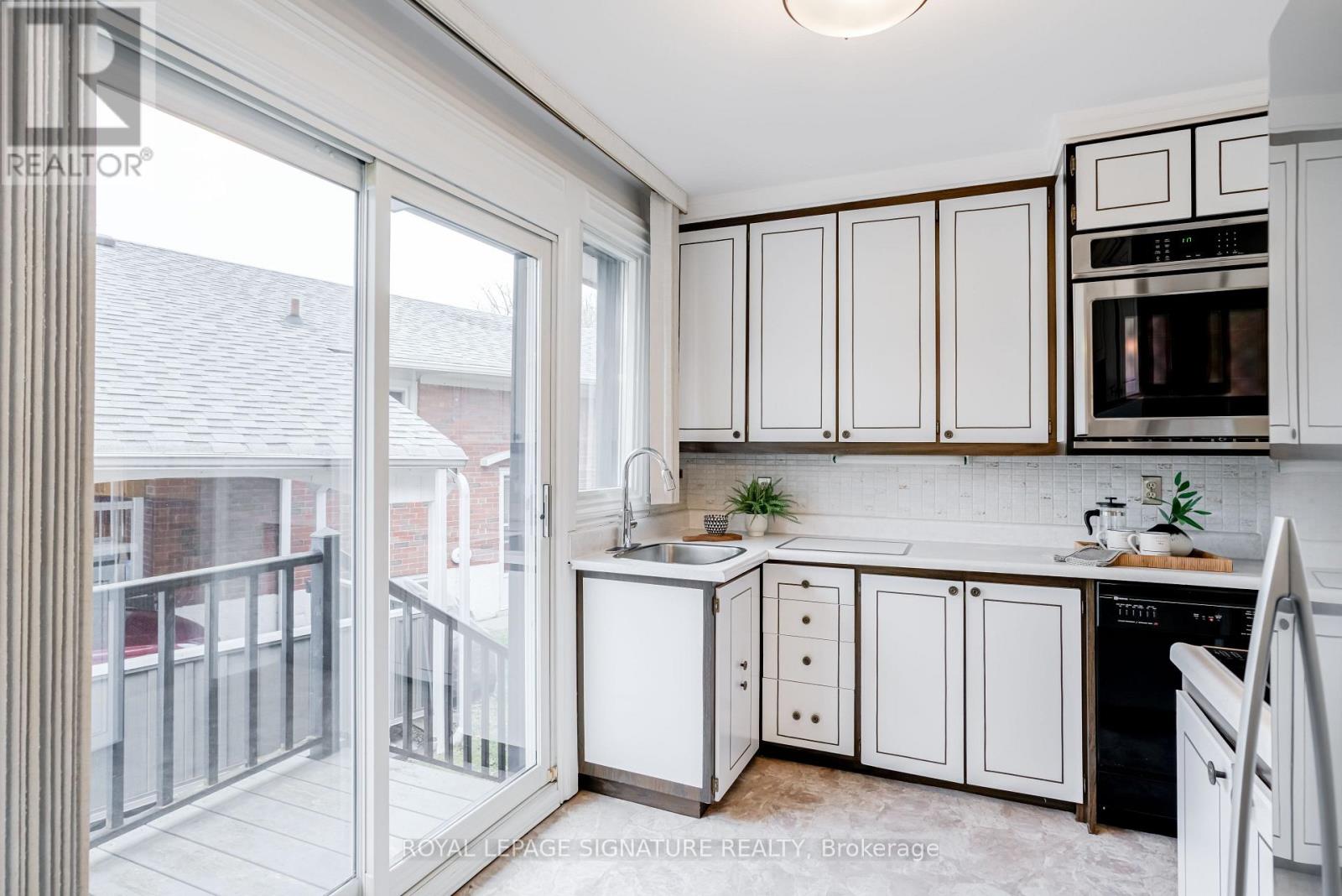 11 Mackinac Crescent, Toronto, Ontario  M1J 1P8 - Photo 22 - E12690026