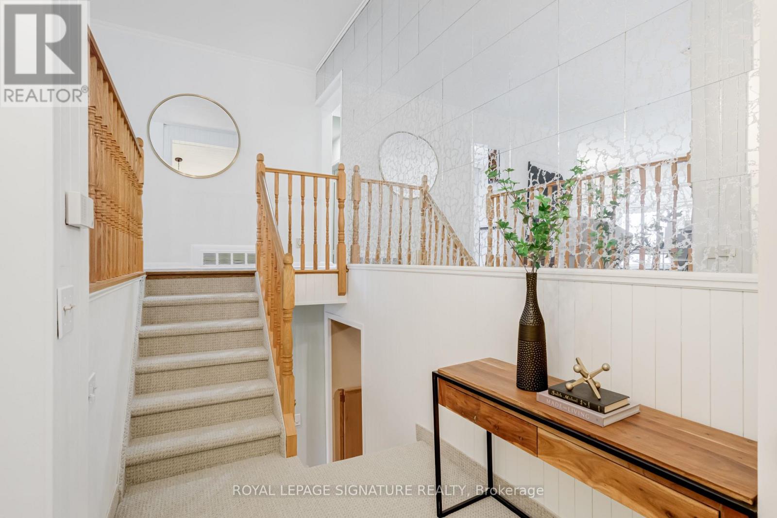 11 Mackinac Crescent, Toronto, Ontario  M1J 1P8 - Photo 3 - E12690026