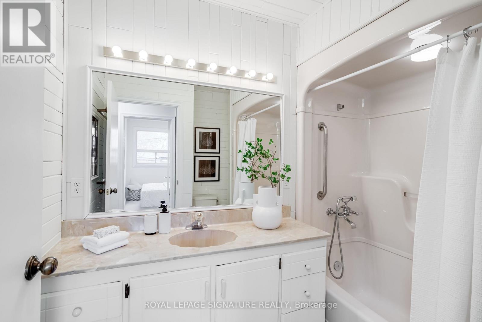 11 Mackinac Crescent, Toronto, Ontario  M1J 1P8 - Photo 35 - E12690026