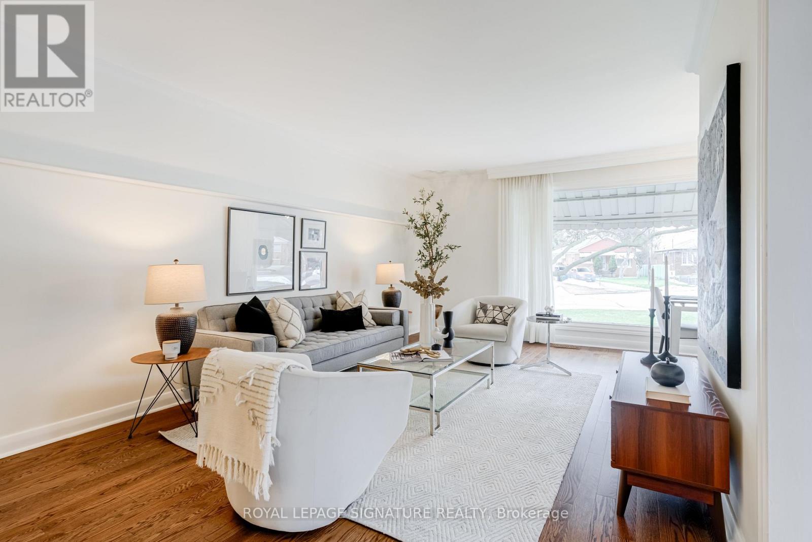 11 Mackinac Crescent, Toronto, Ontario  M1J 1P8 - Photo 7 - E12690026